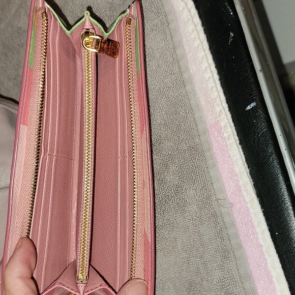 Miu Miu ( PRADA) SMALL BOW BAG AND WALLET AUTHENTIC ,2 FOR  1 SET!! - Picture 15 of 15